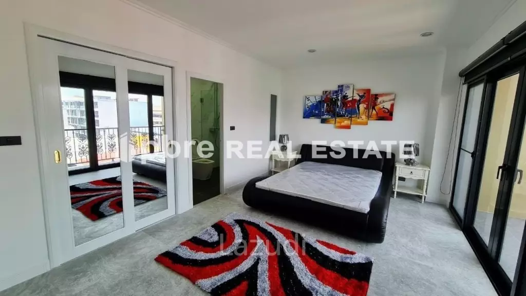 Amazing Penthouse Condo Pratumnak Pattaya