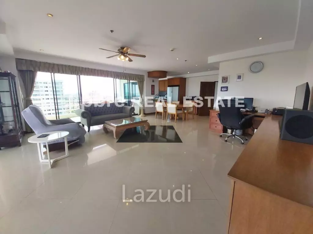1 Bed 2 Bath 143 SQ.M View Talay 5 Condominium