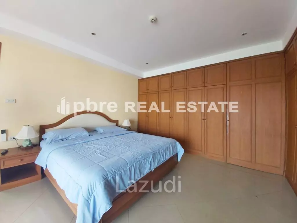 1 Bed 2 Bath 143 SQ.M View Talay 5 Condominium
