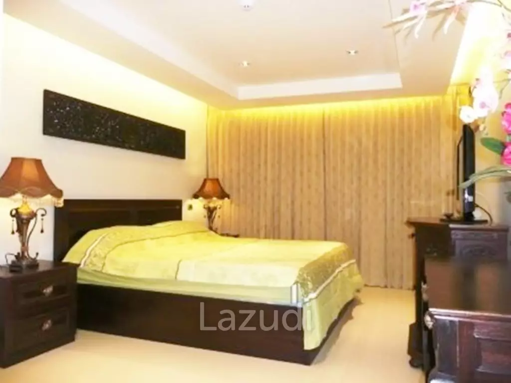 2 Bed 2 Bath 108 SQ.M Hyde Park Residence 1