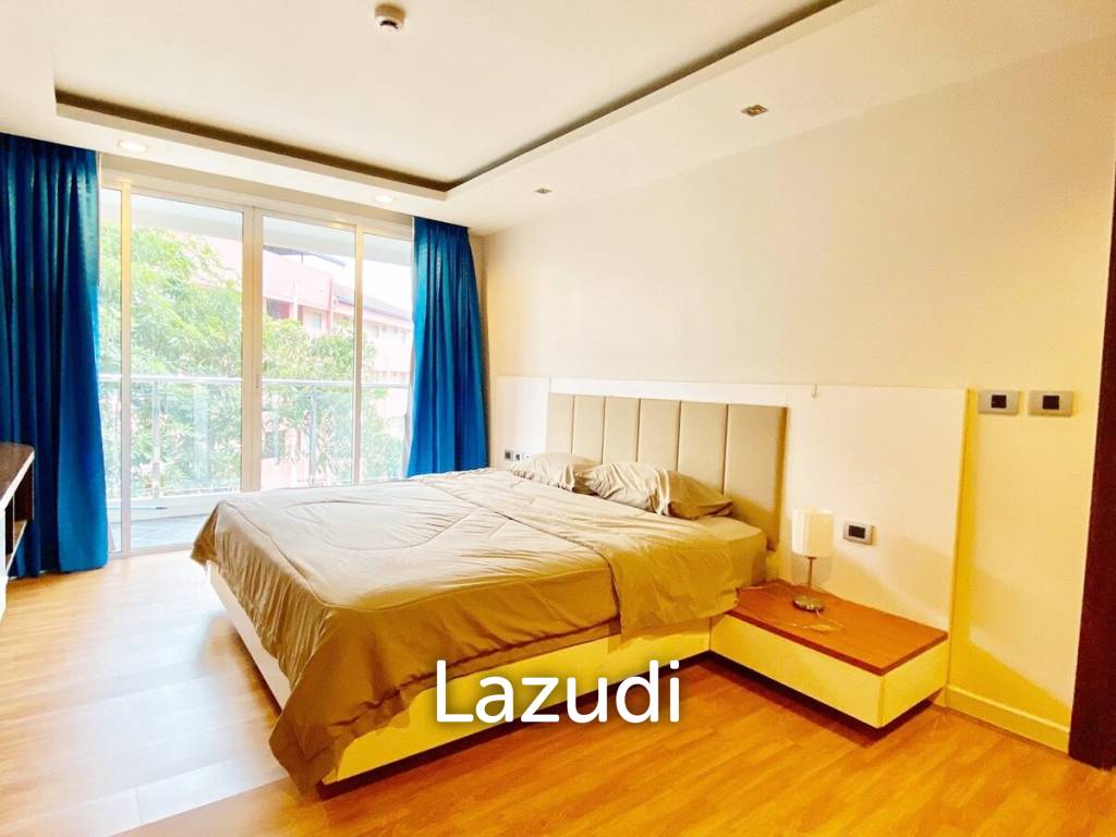 1 Bed 1 Bath 79 SQ.M Hyde Park Residence 2