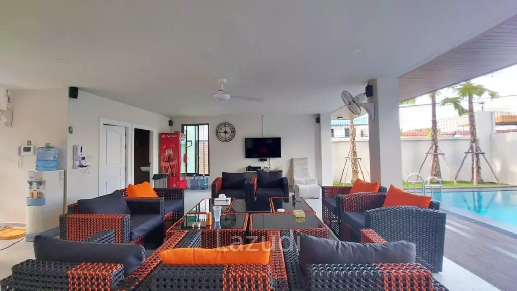 South Pattaya Large 3 Beds Apartment for Rent