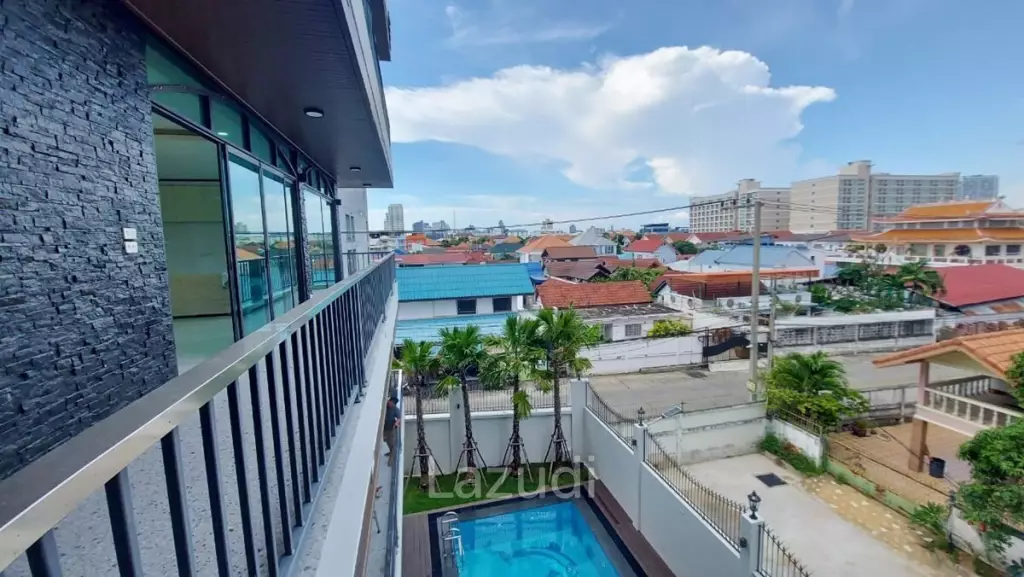 South Pattaya Large 3 Beds Apartment for Rent