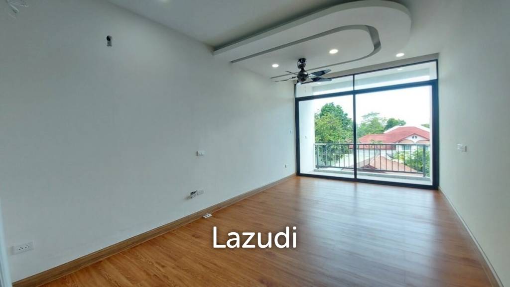 South Pattaya Large 3 Beds Apartment for Rent
