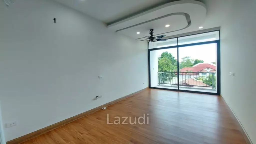 South Pattaya Large 3 Beds Apartment for Rent