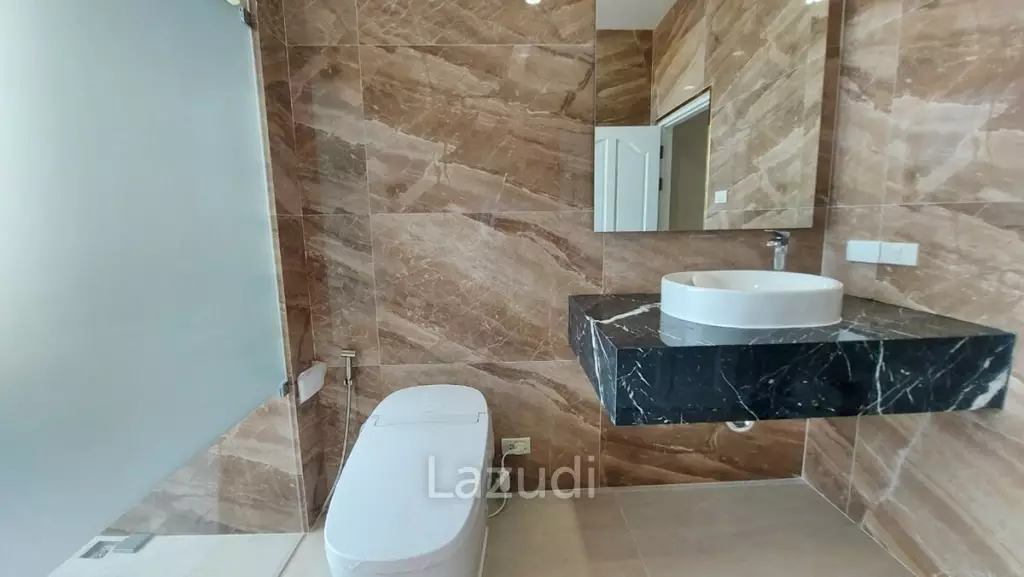 South Pattaya Large 3 Beds Apartment for Rent