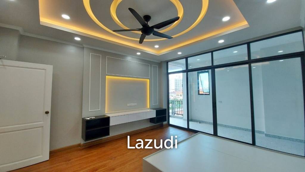 South Pattaya Large 3 Beds Apartment for Rent