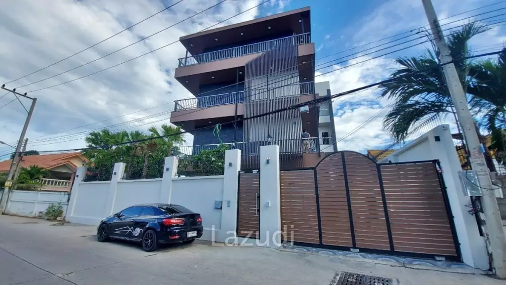 South Pattaya Large 3 Beds Apartment for Rent