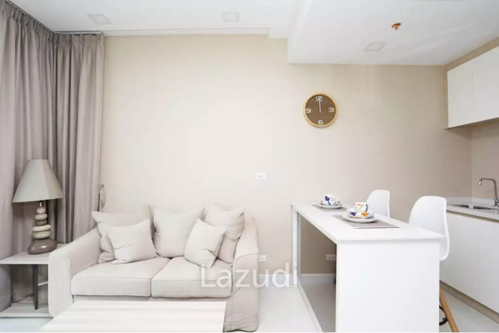 1 Bed 1 Bath 42 SQ.M Del Mare Bangsaray Condo