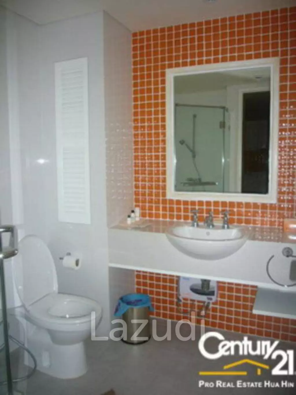 Nicely Decorated Condo For Sale In Hua Hin Town