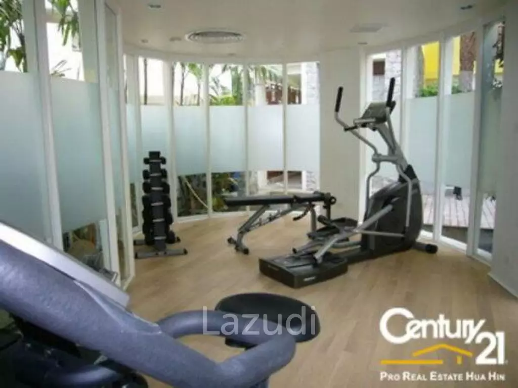 Nicely Decorated Condo For Sale In Hua Hin Town