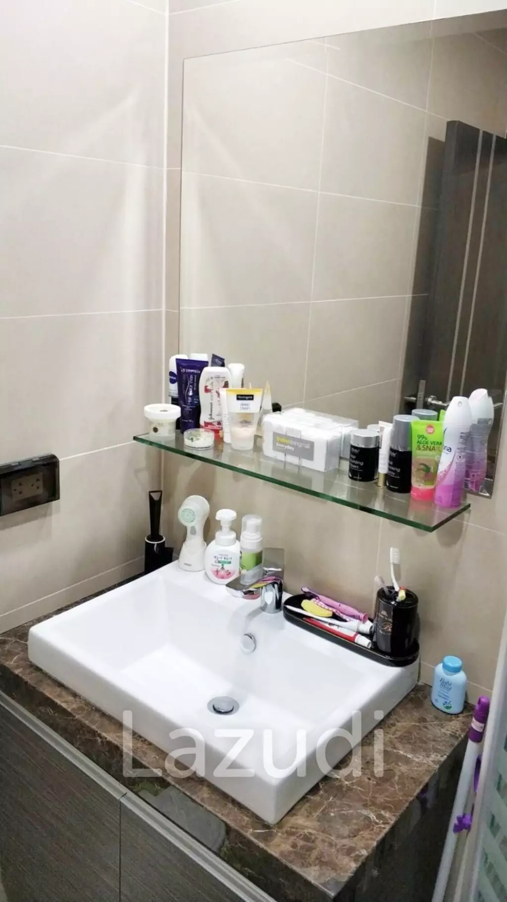 2 Bed 2 Bath 53 SQ.M  Dusit Grand Condo View