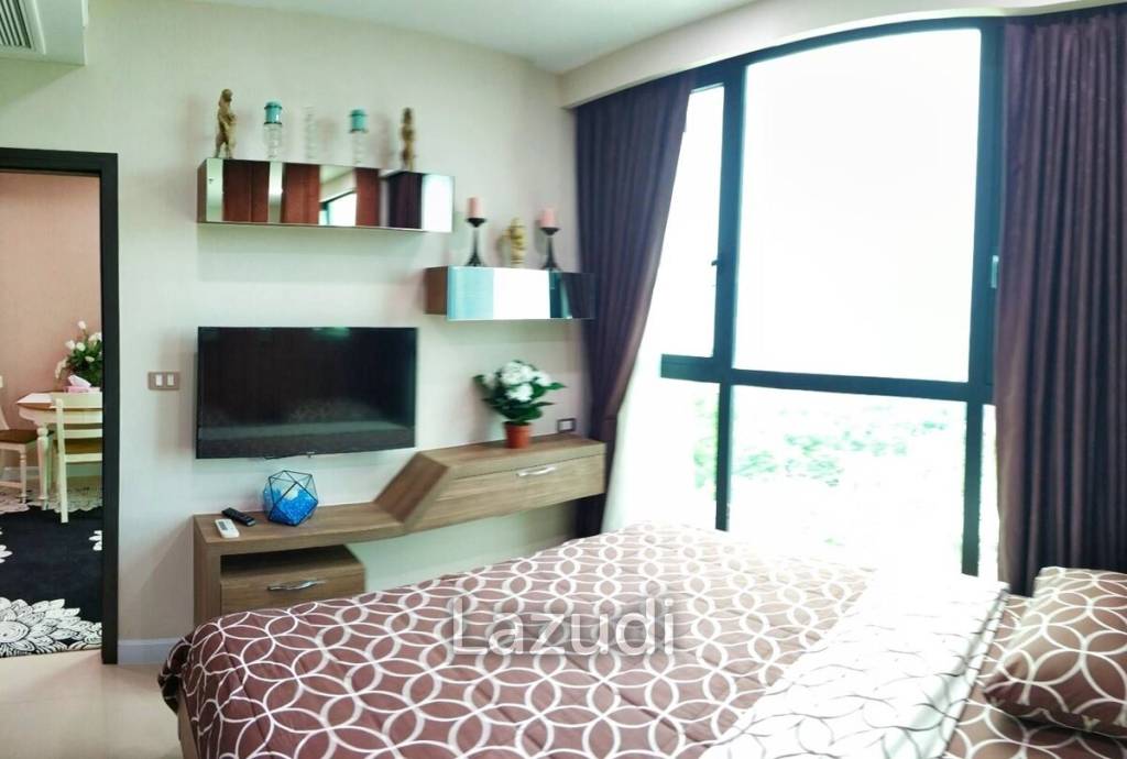 2 Bed 2 Bath 53 SQ.M  Dusit Grand Condo View
