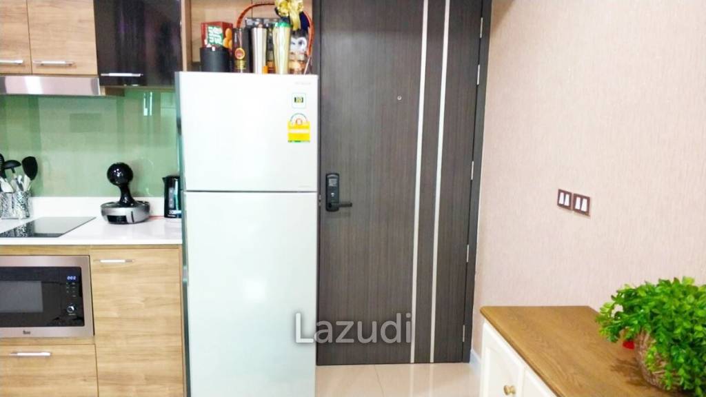 2 Bed 2 Bath 53 SQ.M  Dusit Grand Condo View