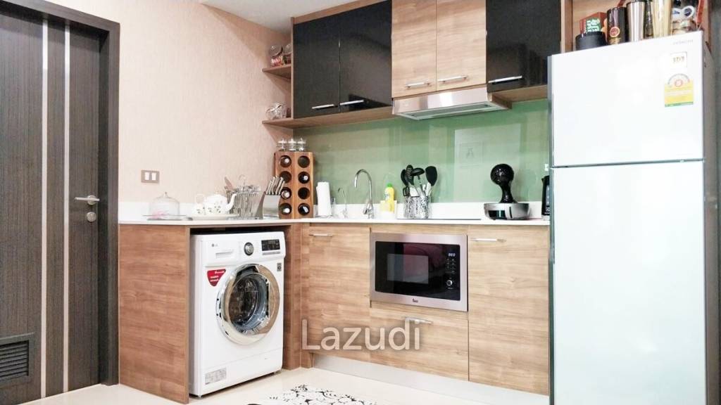 2 Bed 2 Bath 53 SQ.M  Dusit Grand Condo View
