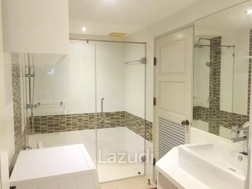 3 Bed 2 Bath 174 SQ.M Park Beach Condominium