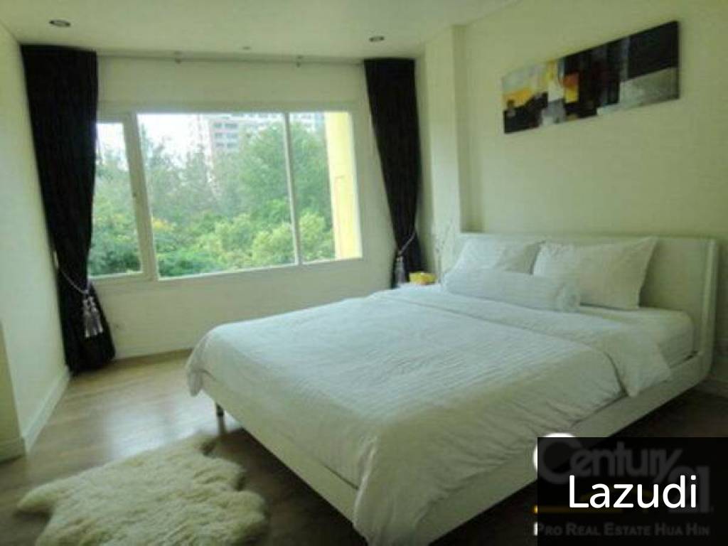 Beautifully Decorated One Bedrooms Apartment For Sale