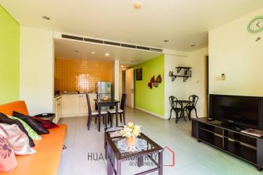 MYKONOS CONDO (POOL VIEW) : 1 bed great located condo