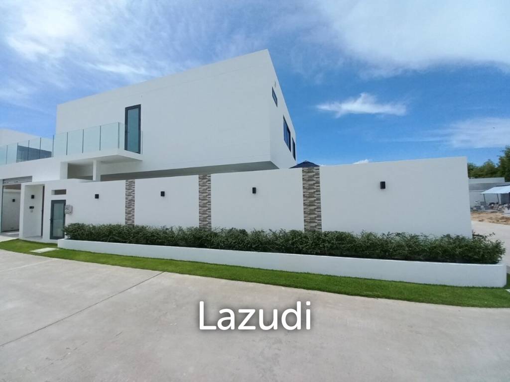 Luxury Pool Villa in D-Sign Homes for Sale
