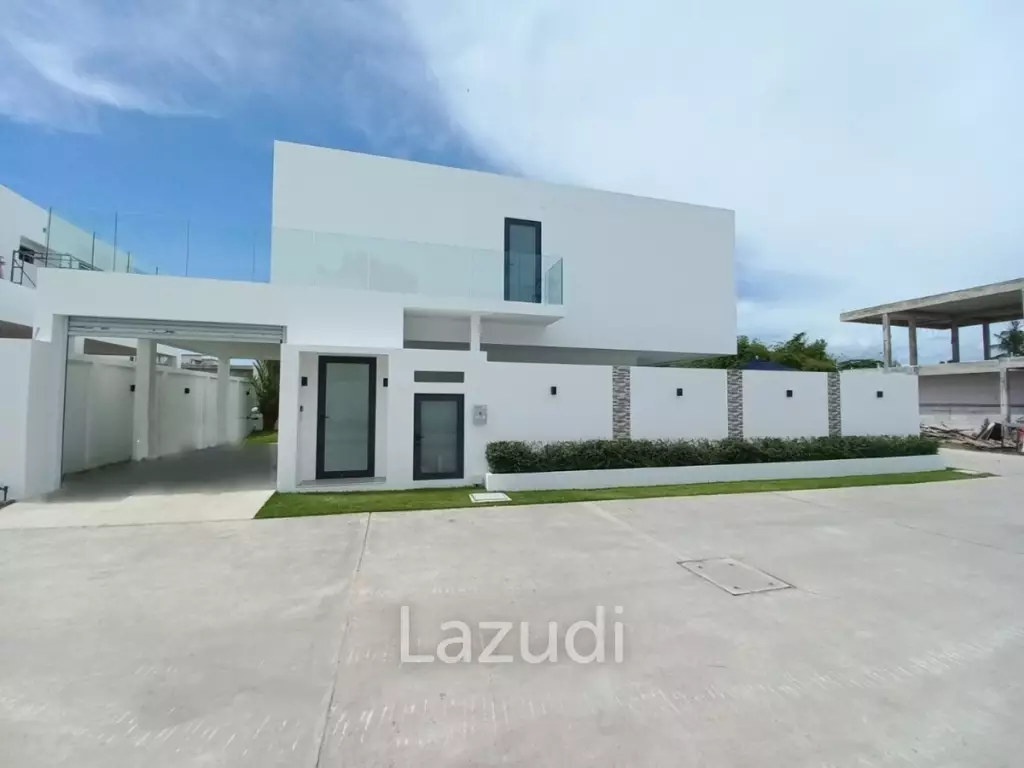 Luxury Pool Villa in D-Sign Homes for Sale