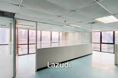 277 SQ.M Office for rent at Asoke
