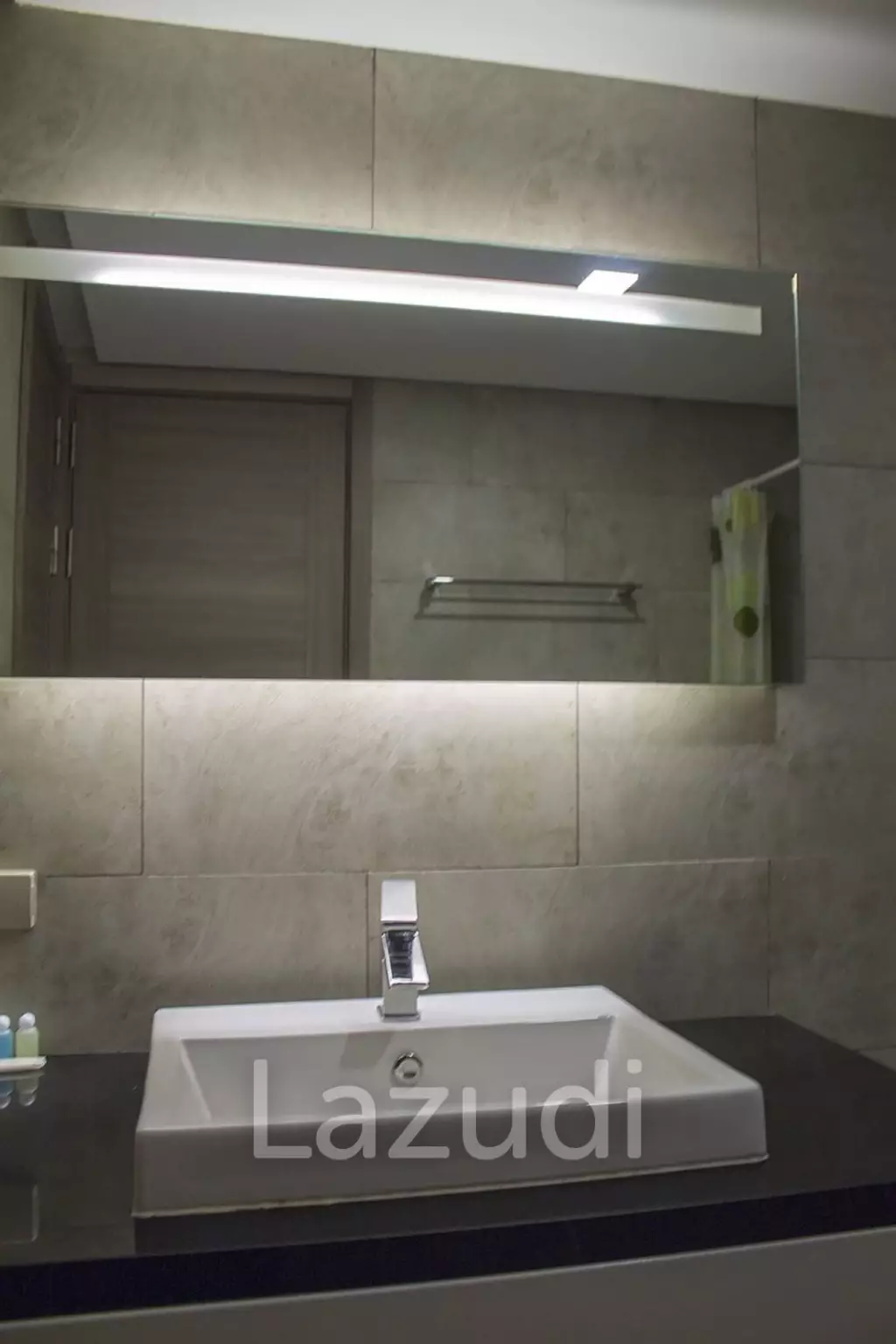 1 Bed 1 Bath 55 SQ.M Water's Edge Condo