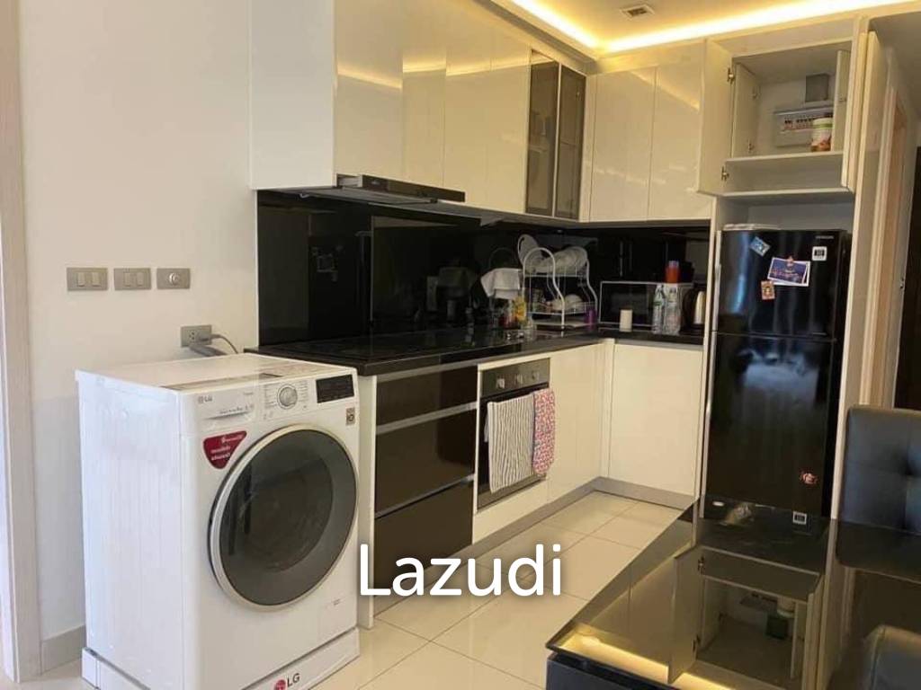 1 Bed 2 Bath 65 SQ.M Wong Amat Tower