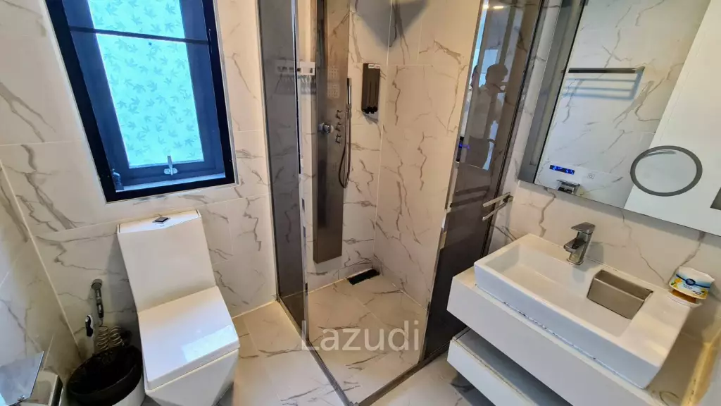 8 bed Luxury Pool Villa for Sale Jomtien Pattaya
