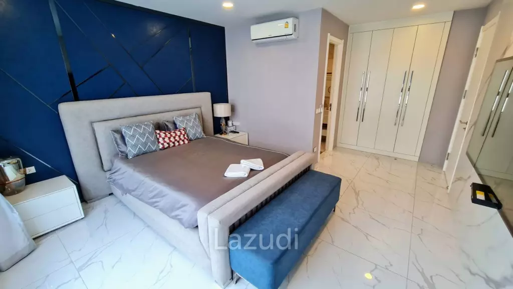 8 bed Luxury Pool Villa for Sale Jomtien Pattaya