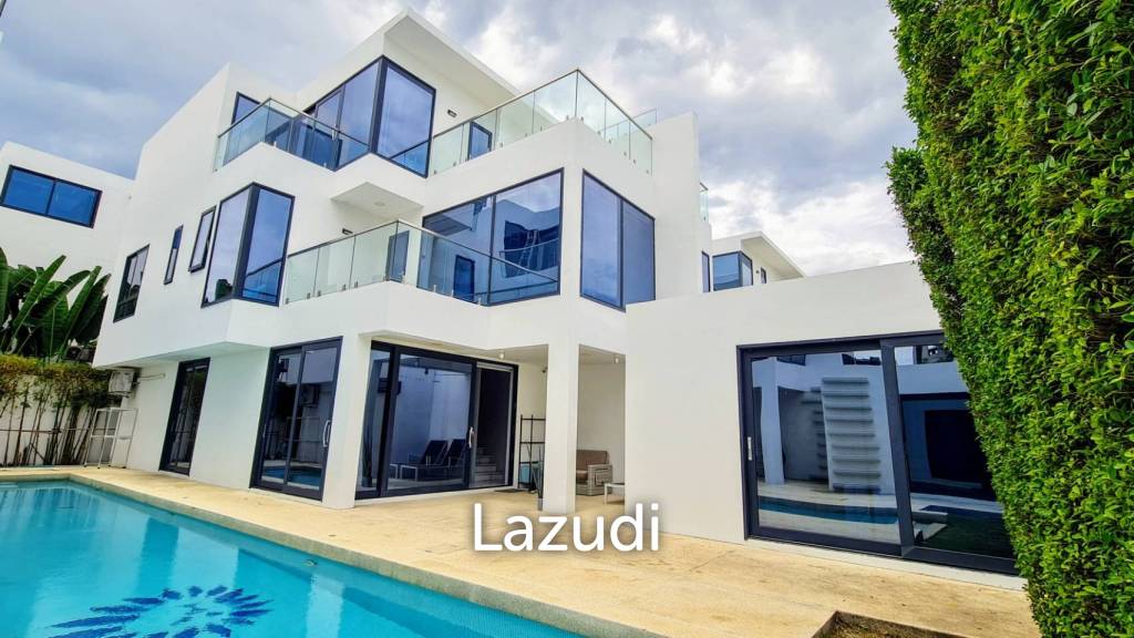 8 bed Luxury Pool Villa for Sale Jomtien Pattaya