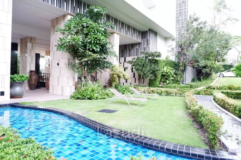 ขายสตูดิโอชั้นสูงที่ริเวียร่า วงศ์อมาตย์