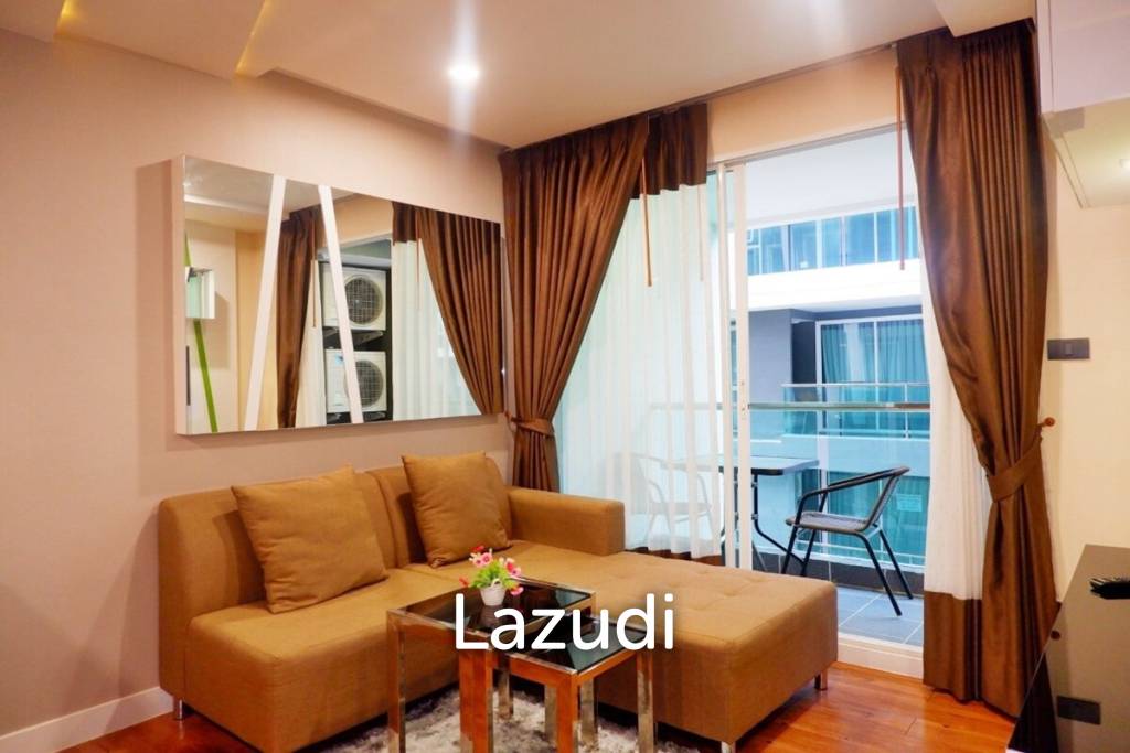 1 Bed 1 Bath 37 SQ.M The Feelture Condominium