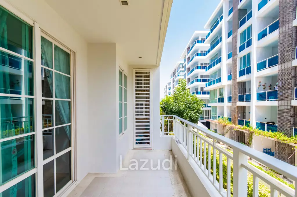 SUMMER CONDO :  1 bed  great investment