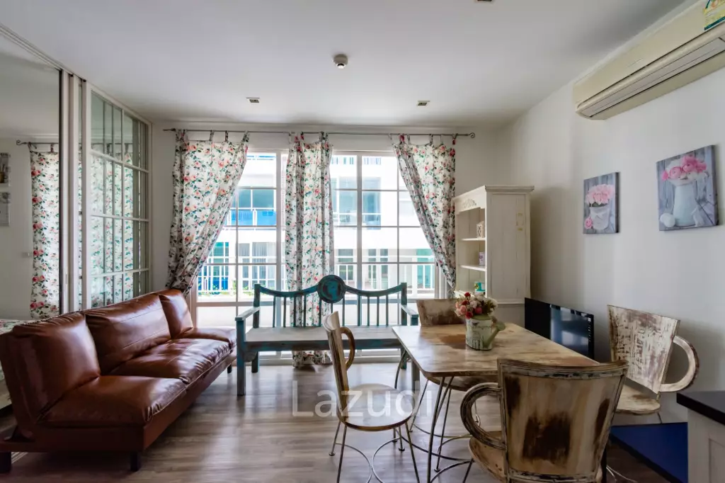 SUMMER CONDO :  1 bed  great investment