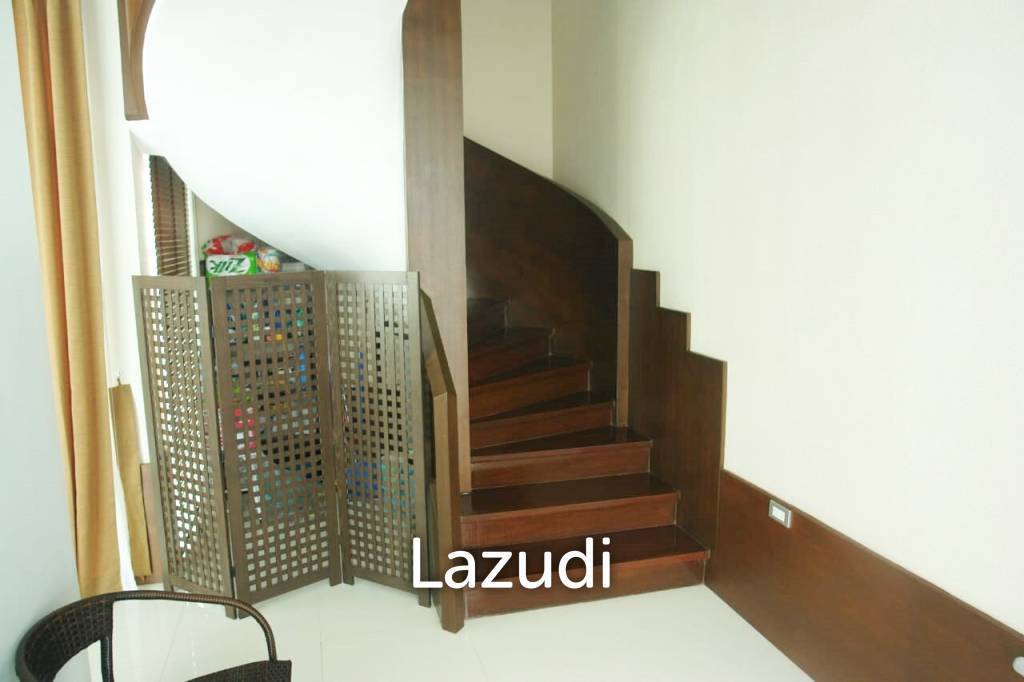 2 Storeys Village House for Sale in Jomtien