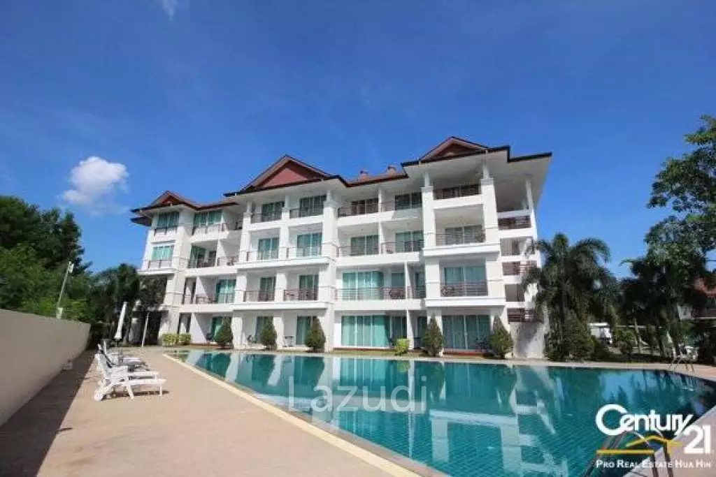 Luxury Studio Condos with 90% Finance