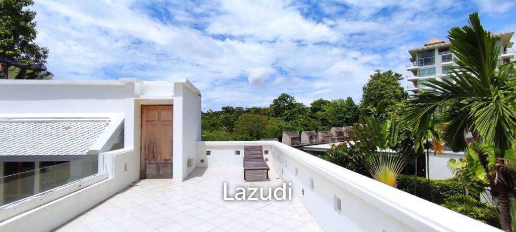 Beachfront Pool Villa for Sale in Wong Amat