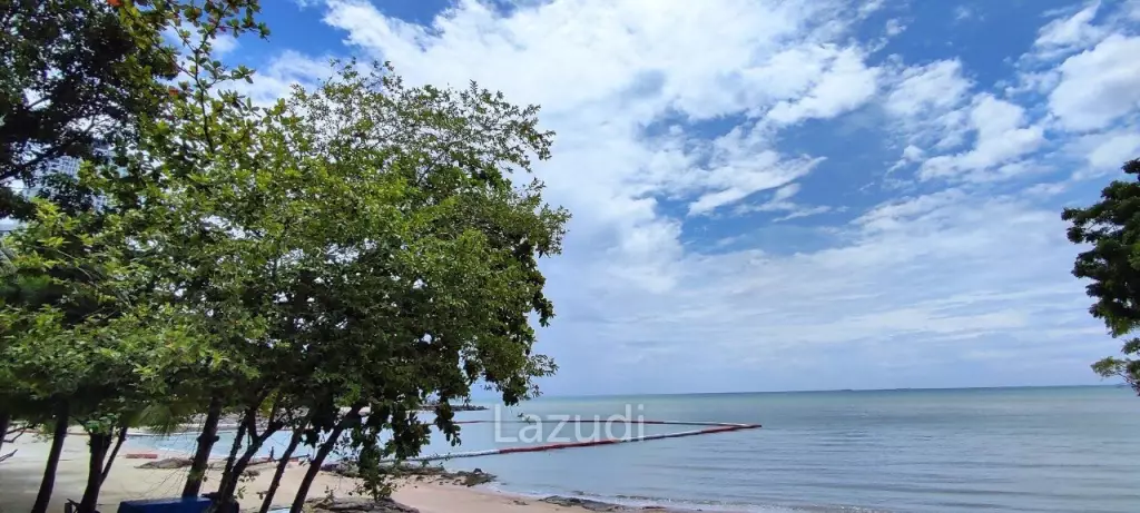 Beachfront Pool Villa for Sale in Wong Amat