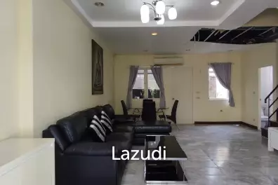 3 Storey House for Sale in Wong Amat Pattaya