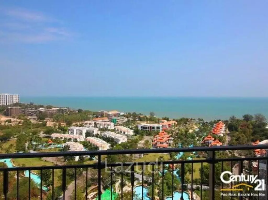 DUPLEX 1 BEDROOM BEACHFRONT CONDO