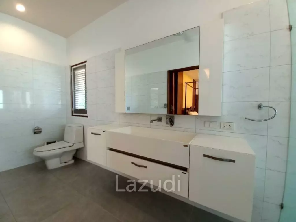 Private Pool Villa in Jomtien for Sale