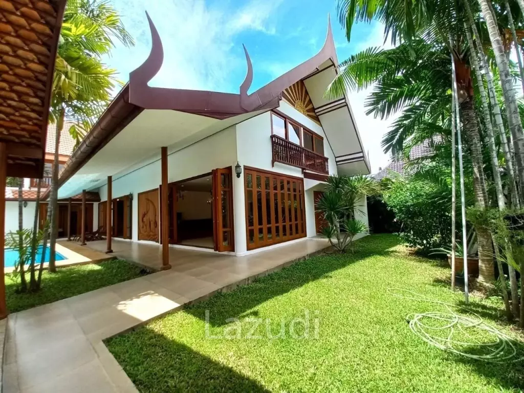 Private Pool Villa in Jomtien for Sale
