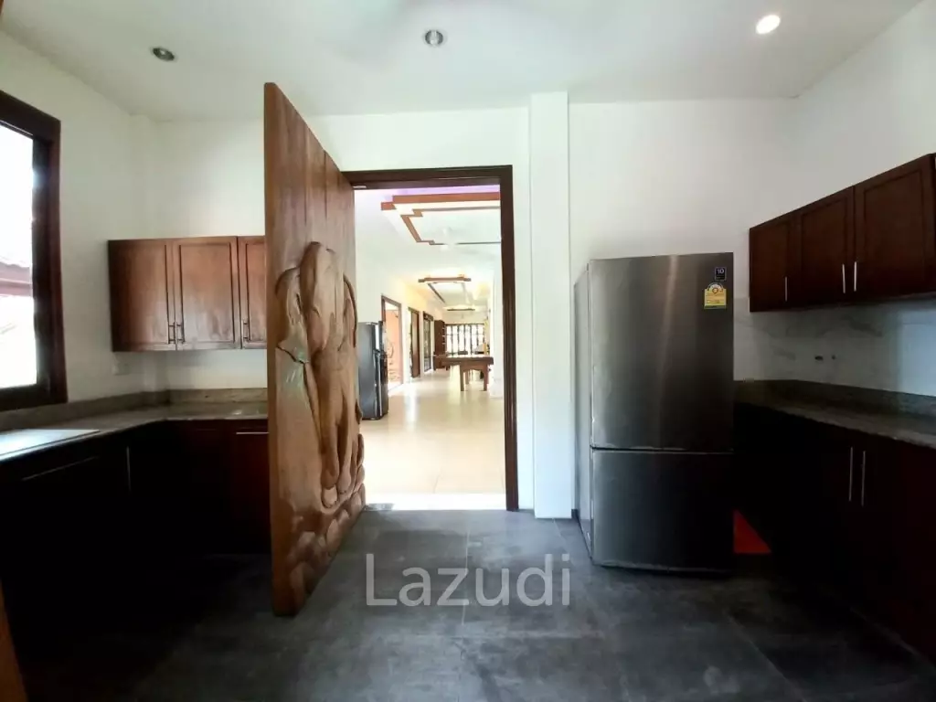 4 Beds Pool Villa House for Sale in Jomtien