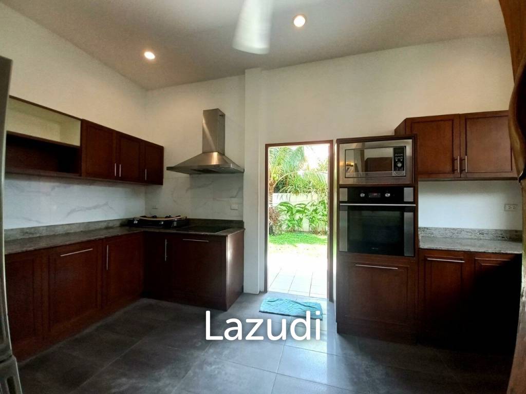 4 Beds Pool Villa House for Sale in Jomtien