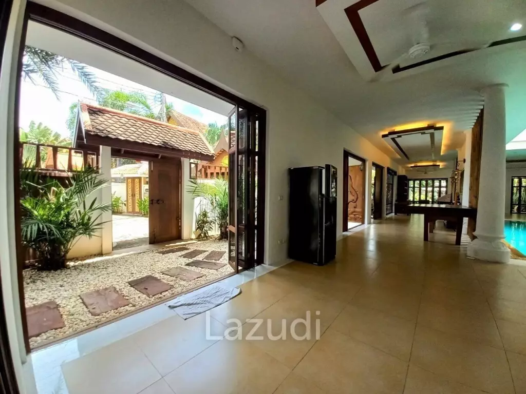 4 Beds Pool Villa House for Sale in Jomtien