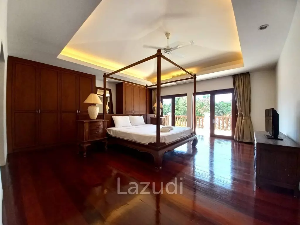 4 Beds Pool Villa House for Sale in Jomtien