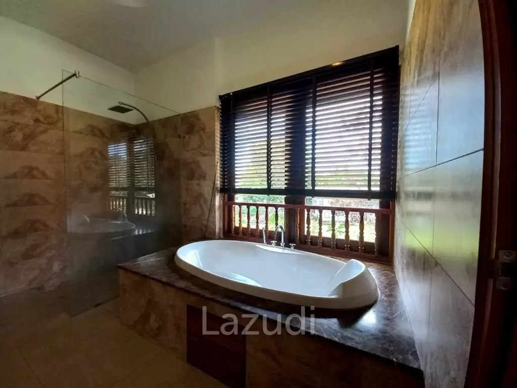 4 Beds Pool Villa House for Sale in Jomtien