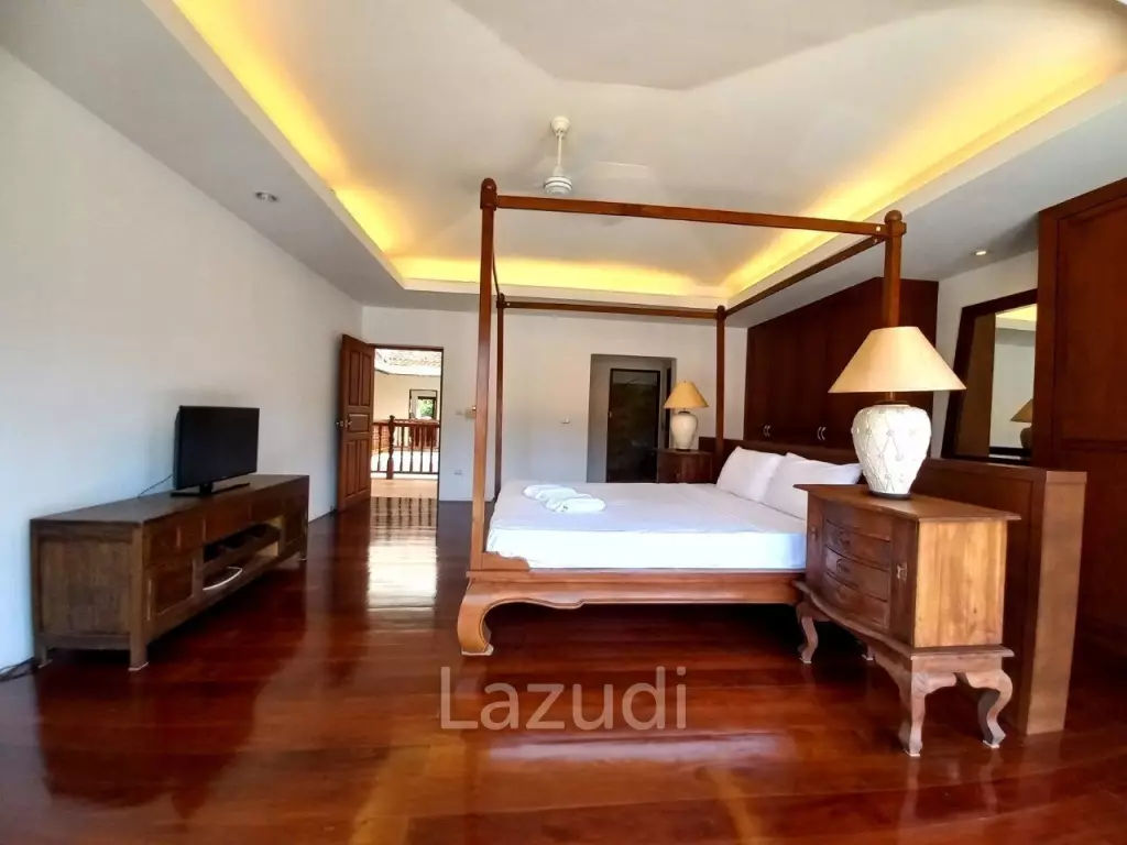4 Beds Pool Villa House for Sale in Jomtien