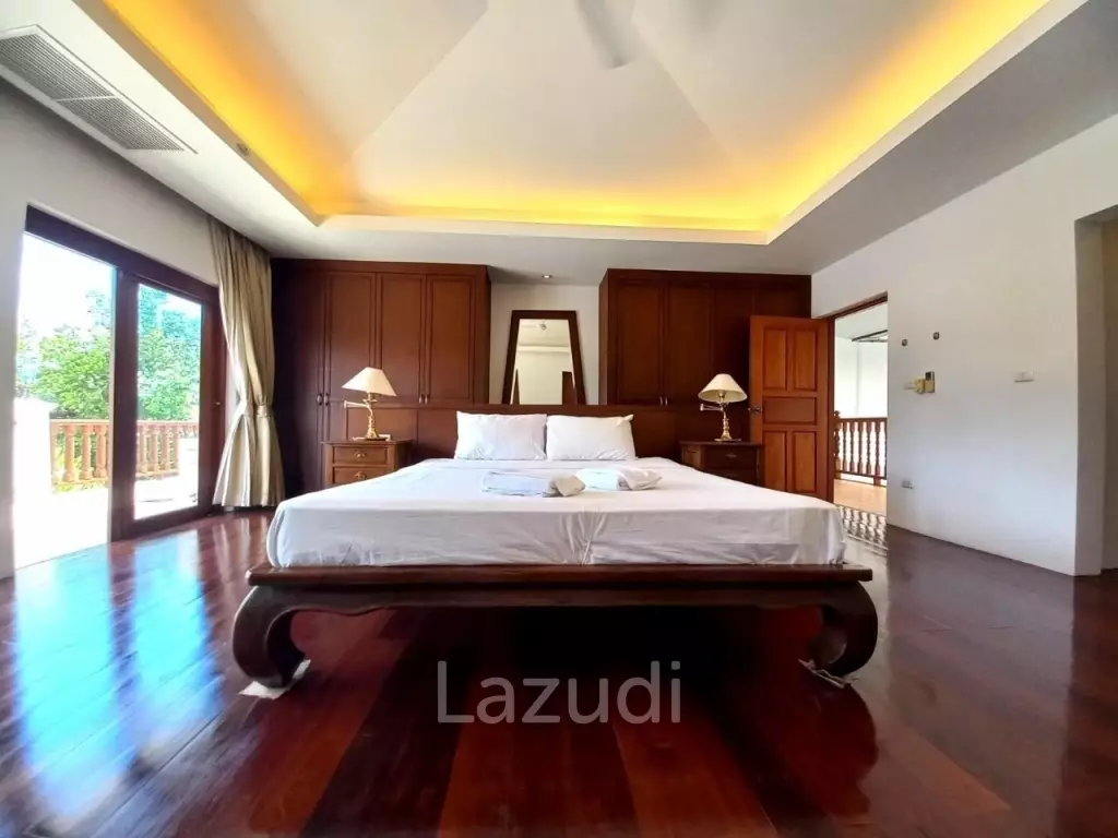 4 Beds Pool Villa House for Sale in Jomtien