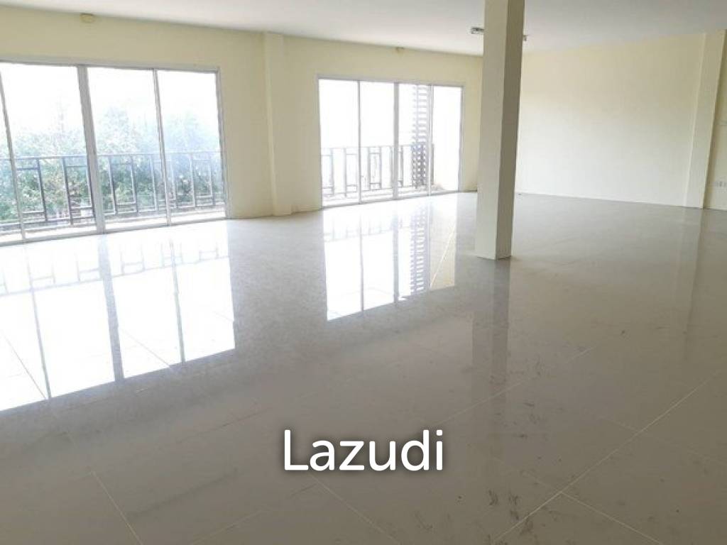 SHOPHOUSE soi Phoenix Golf for Sale